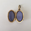 Circa 1880 Victorian Gold Filled Forget-Me-Not Taille d'épargne Enamel Mourning Locket