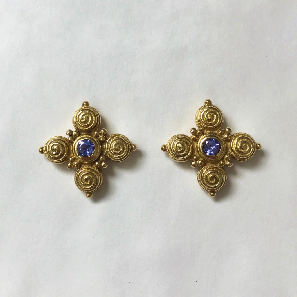 Sunday Brunch: Stud Earrings (and the Unpierced Equivalent!)